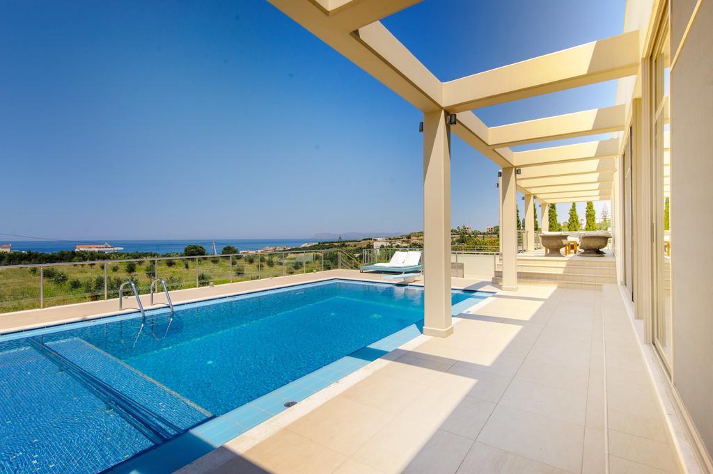 Villa Prigipessa Agia Marina  Luaran gambar